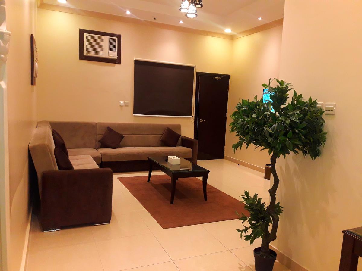 Marina Hotel فندق مارينا الرايس المظهر الخارجي الصورة